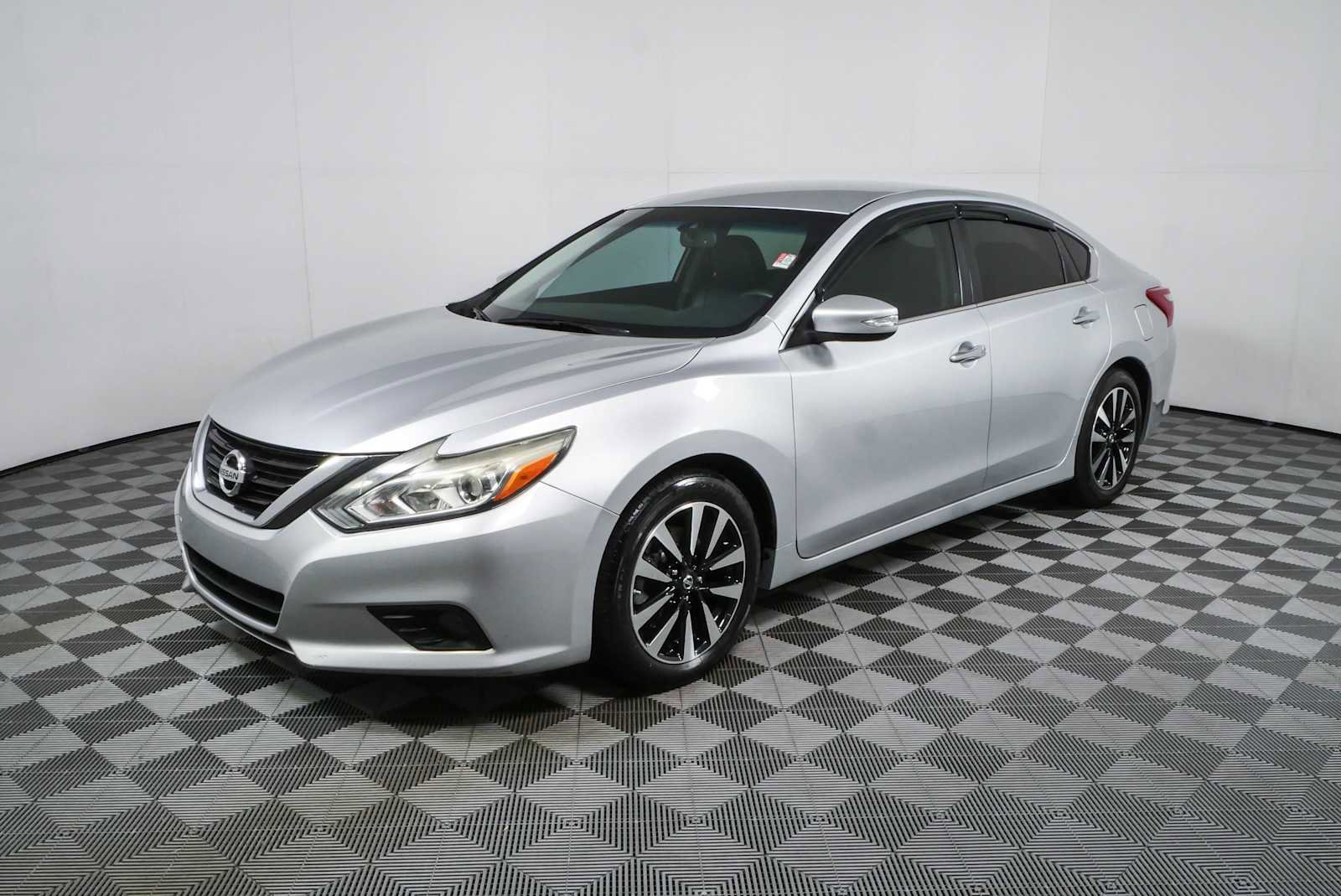 Used 2018 Nissan Altima 2.5 SL FWD image 24