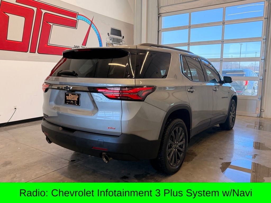 Used 2023 Chevrolet Traverse RS w/ LPO, Floor Liner Package image 3