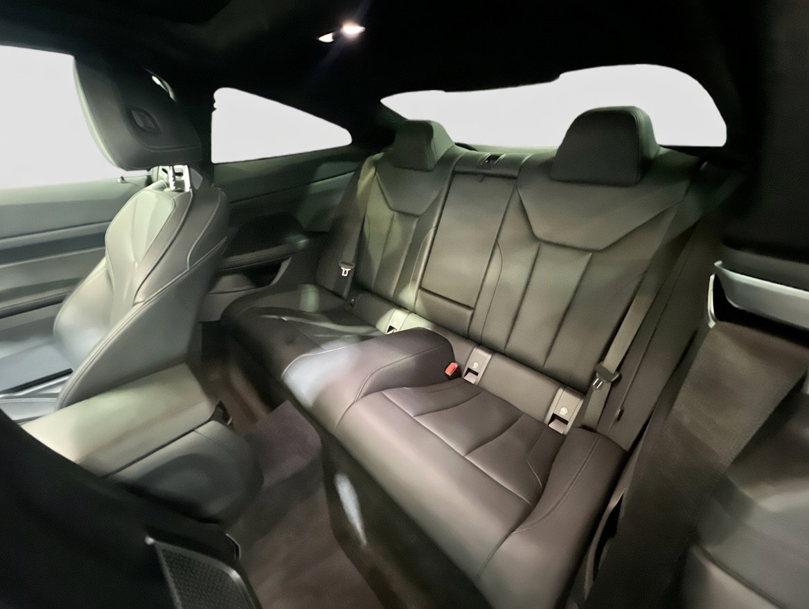 Used 2022 BMW 430i Coupe w/ Convenience Package RWD image 18