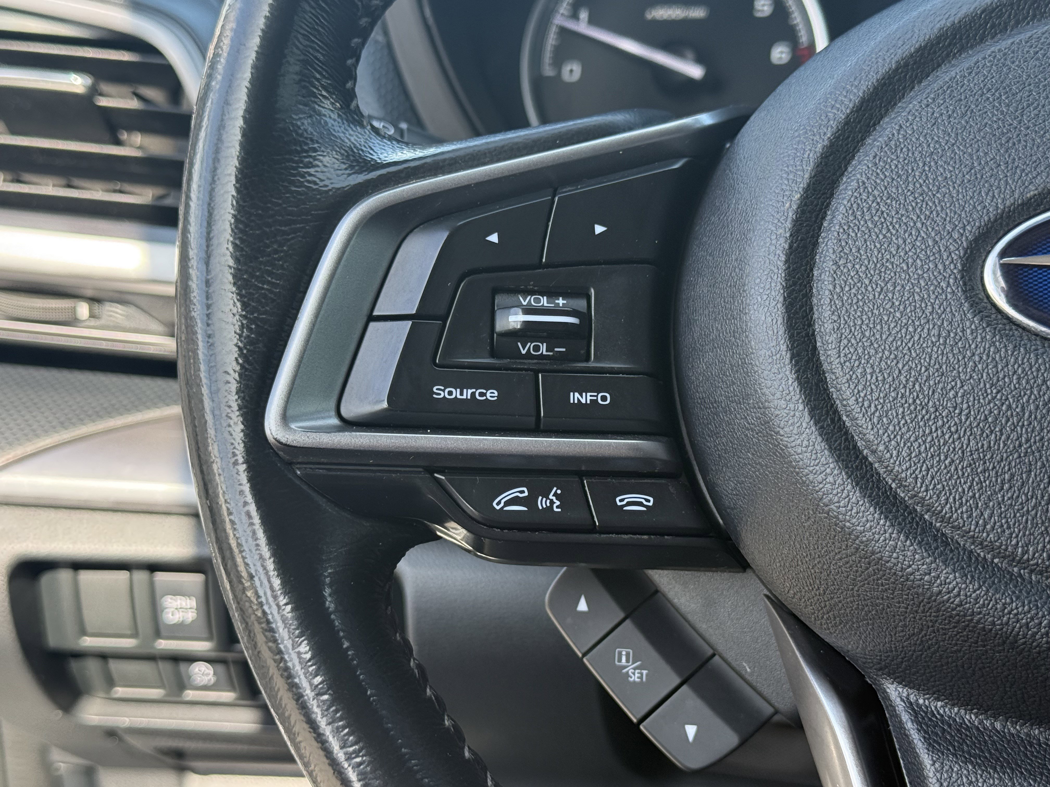 Used 2022 Subaru Forester Premium image 18