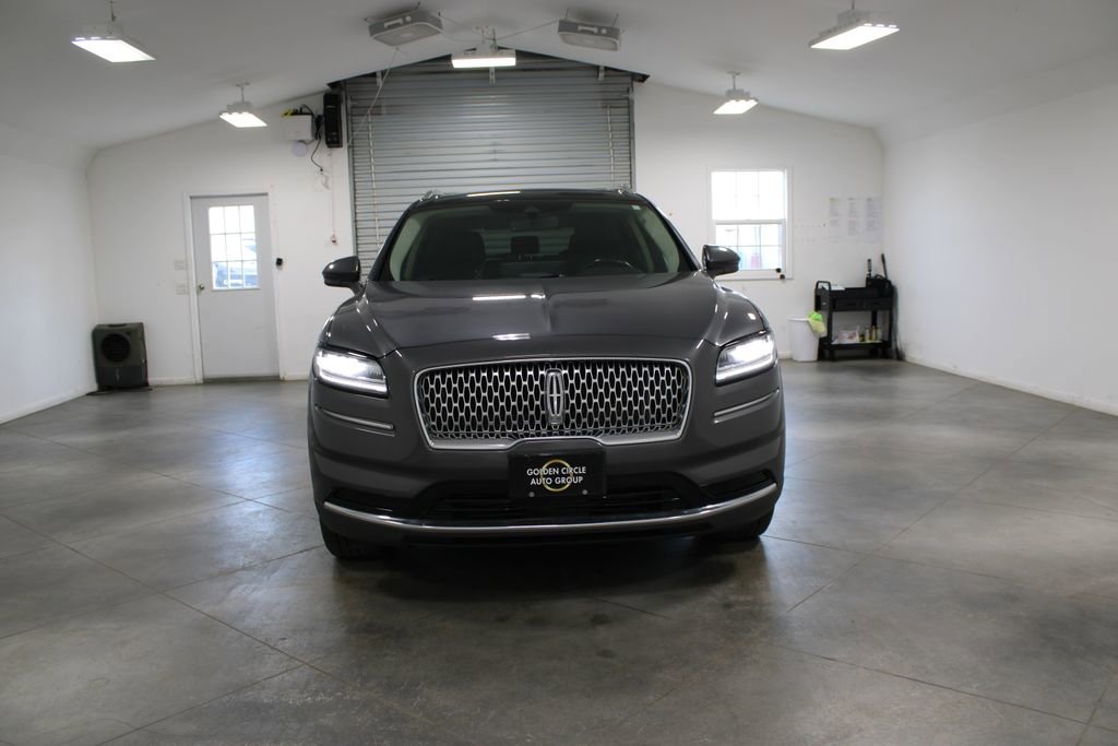 Used 2022 Lincoln Nautilus Reserve FWD image 3