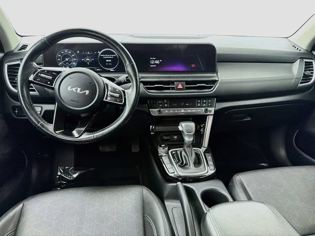 Used 2025 Kia Seltos EX w/ EX Sunroof Package FWD image 22