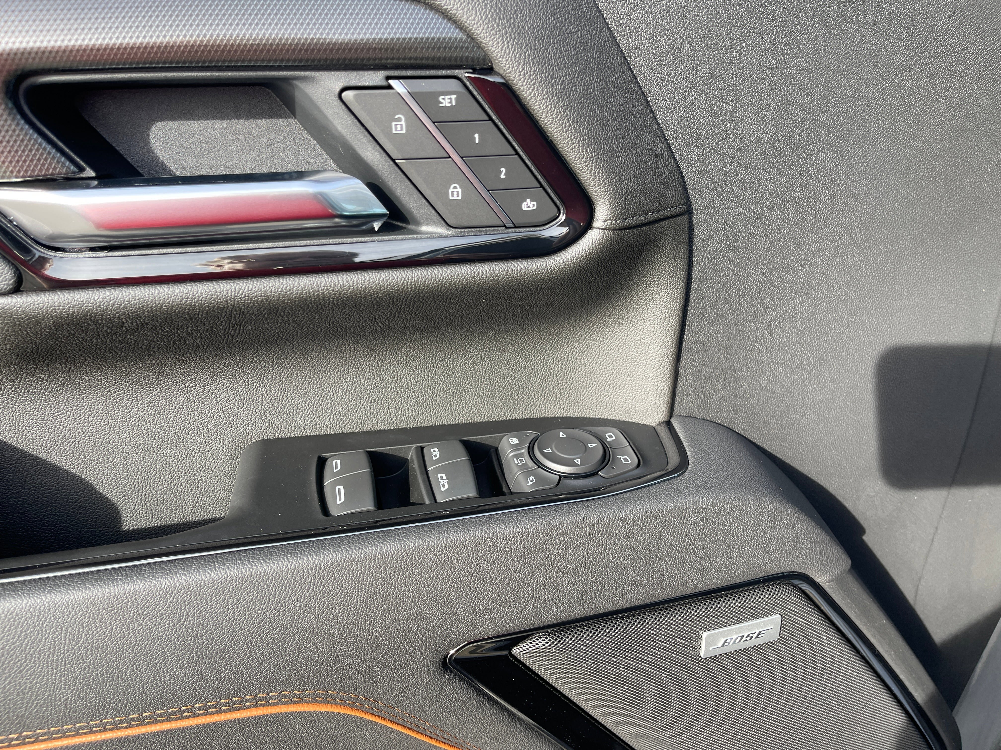 New 2026 GMC Sierra 2500 AT4 w/ Technology Package image 10