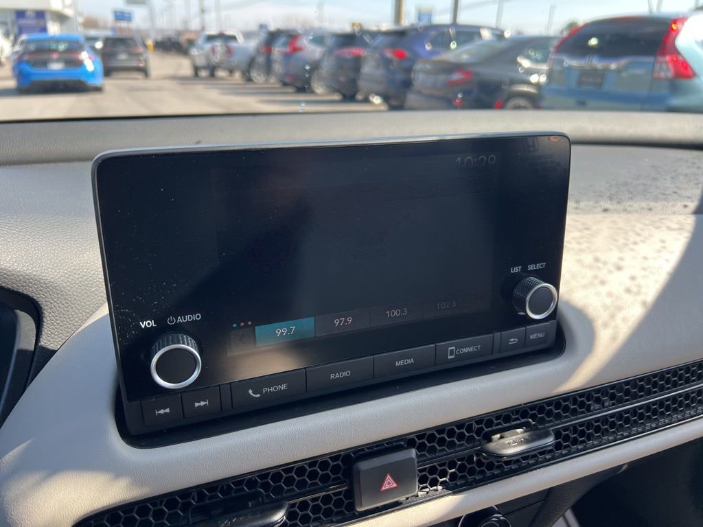 Used 2023 Honda HR-V LX image 12