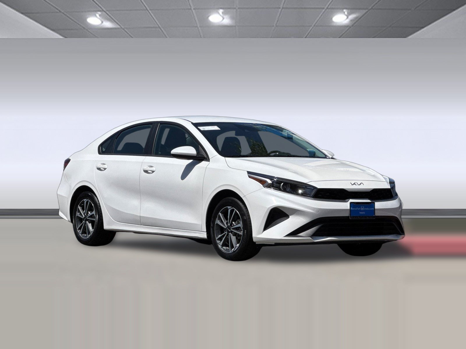 Used 2024 Kia Forte LXS FWD image 6