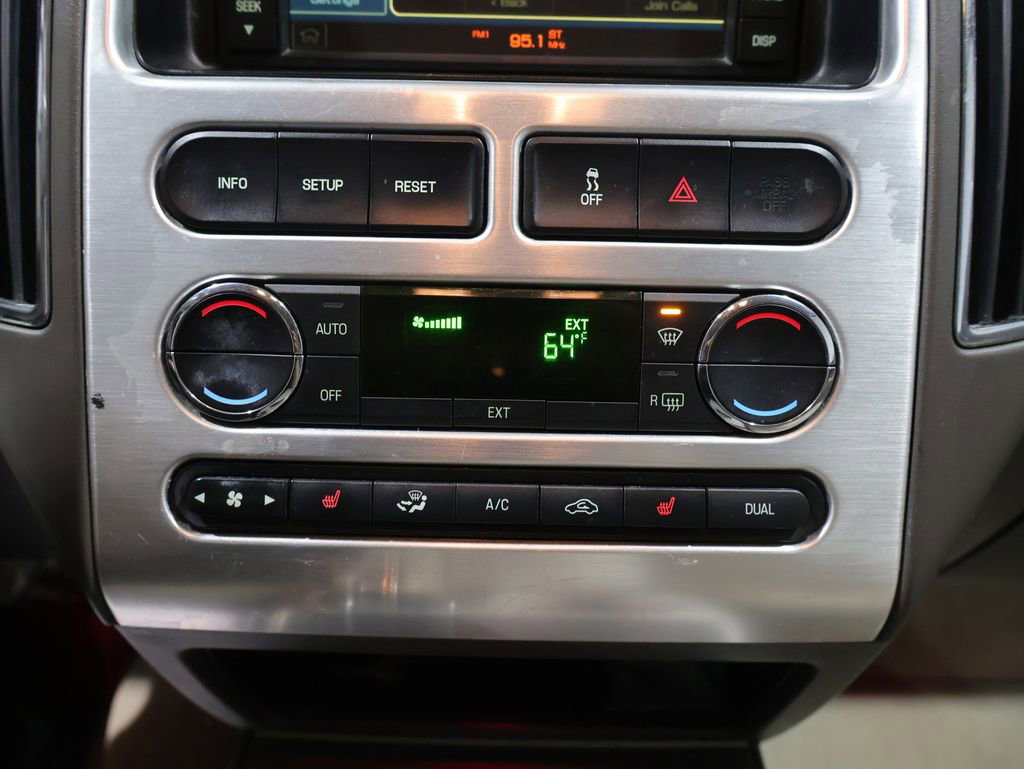 Used 2010 Ford Edge Limited AWD/4WD image 28