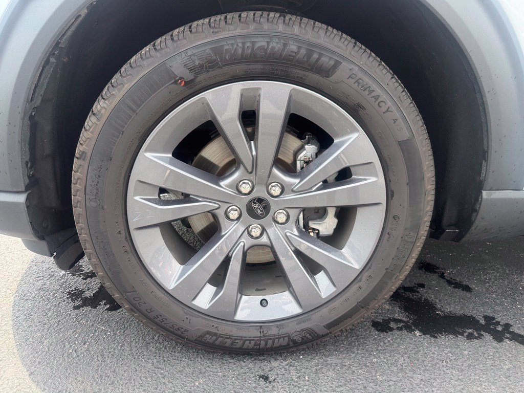 New 2026 Ford Explorer Active w/ Active Comfort Package AWD/4WD image 10