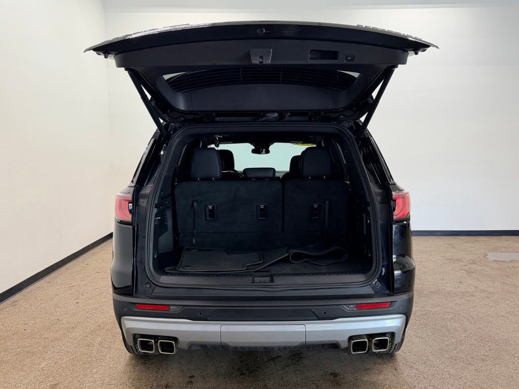 Used 2024 GMC Acadia Elevation AWD/4WD image 5