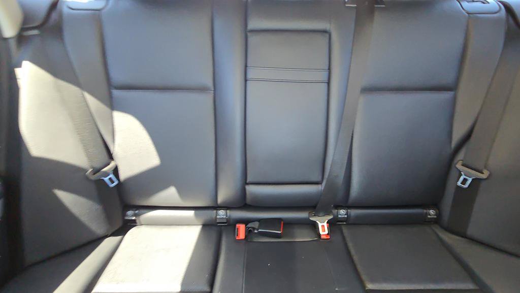 Used 2012 Mercedes-Benz GLK 350 4MATIC image 10