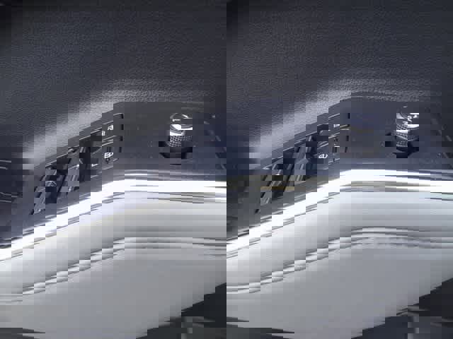 Certified 2020 Toyota Highlander Limited image 10