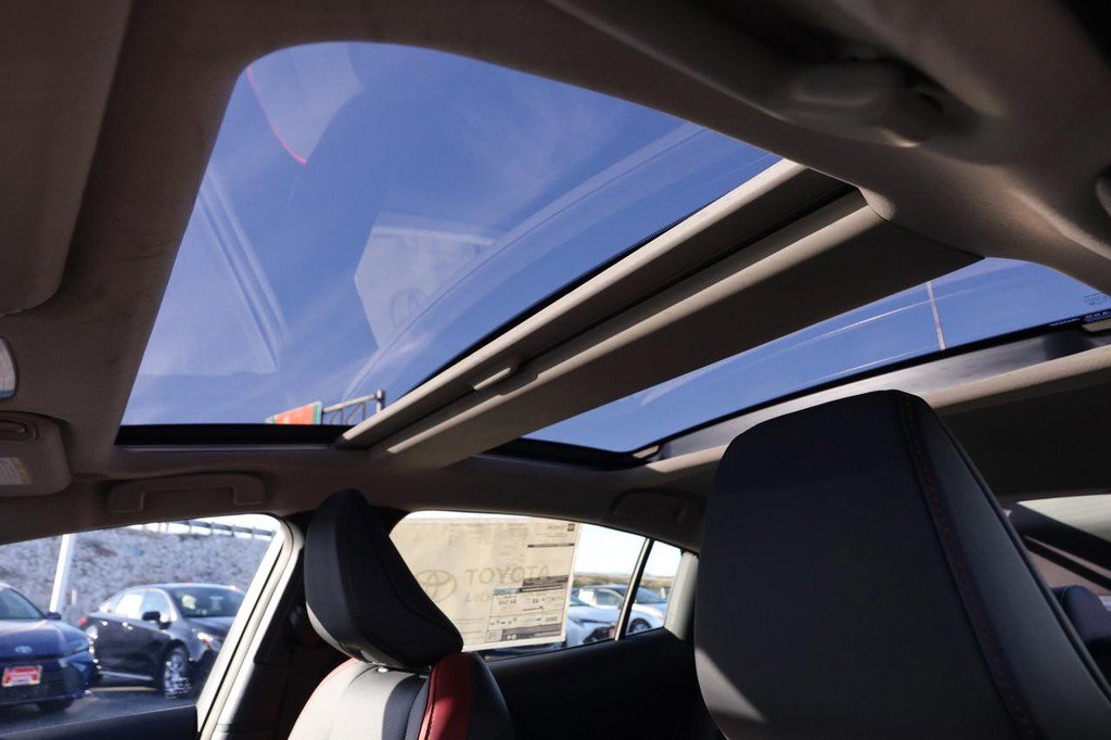 New 2026 Toyota Prius Plug-In Hybrid image 9