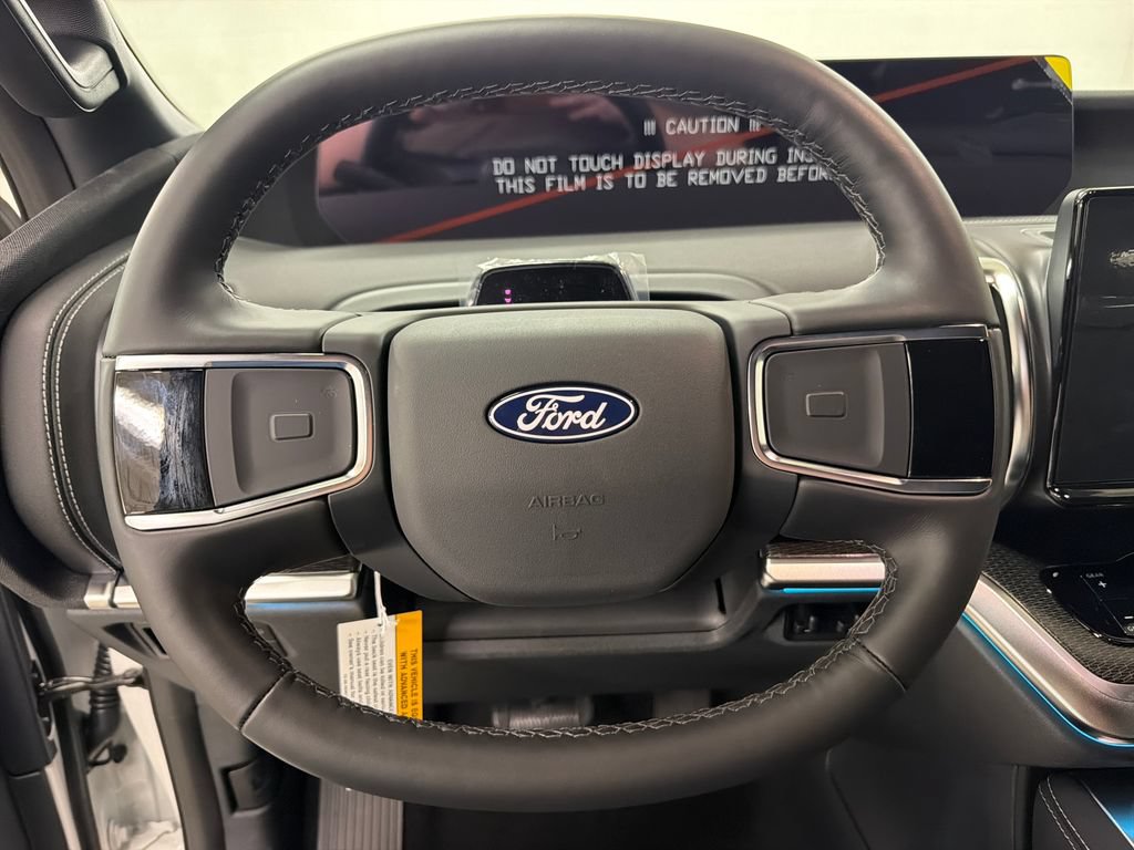 New 2027 Ford Expedition Platinum w/ Stealth Appearance Package RWD image 17