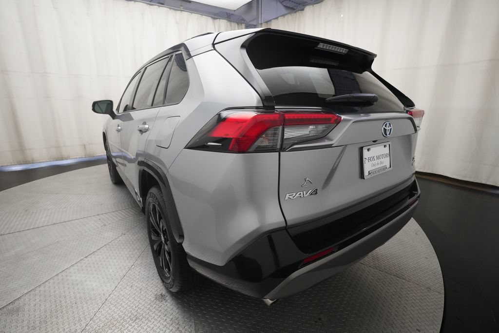 Used 2022 Toyota RAV4 XSE w/ XSE Grade Weather Package AWD/4WD image 35