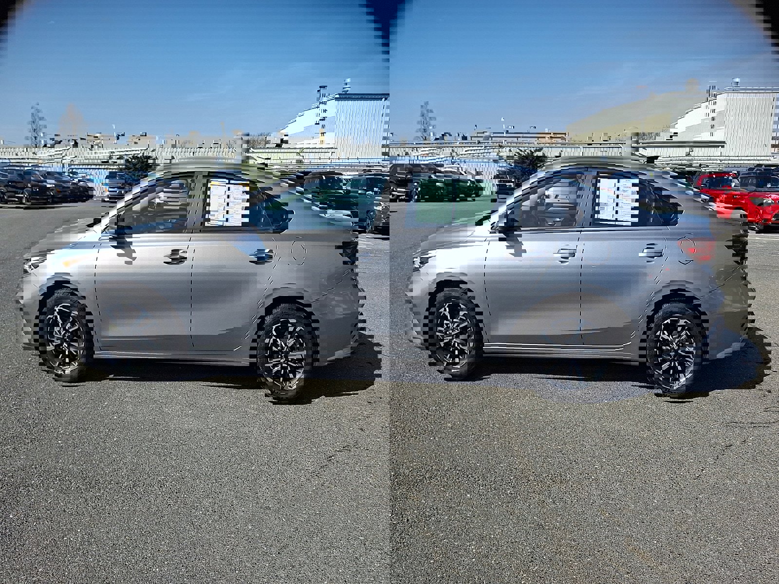 Used 2024 Kia Forte LXS image 7