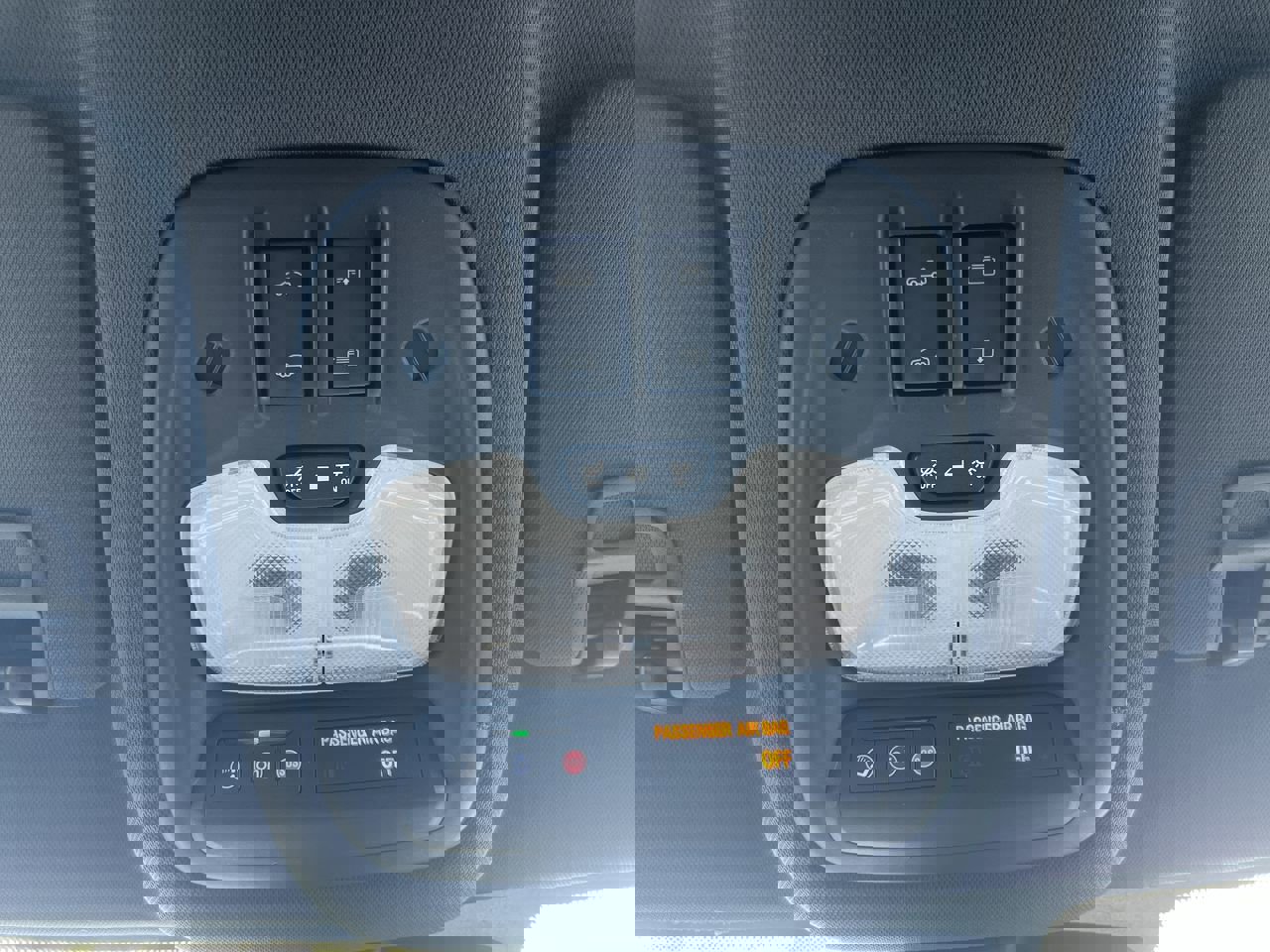 Used 2021 Chevrolet TrailBlazer RS w/ Sun and Liftgate Package image 28