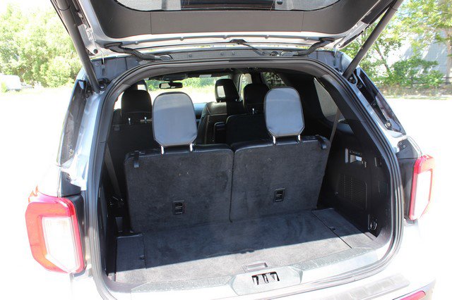 Used 2021 Ford Explorer ST w/ ST Street Pack image 13