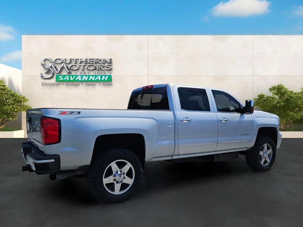 Used 2016 Chevrolet Silverado 2500 LTZ w/ Duramax Plus Package AWD/4WD image 5