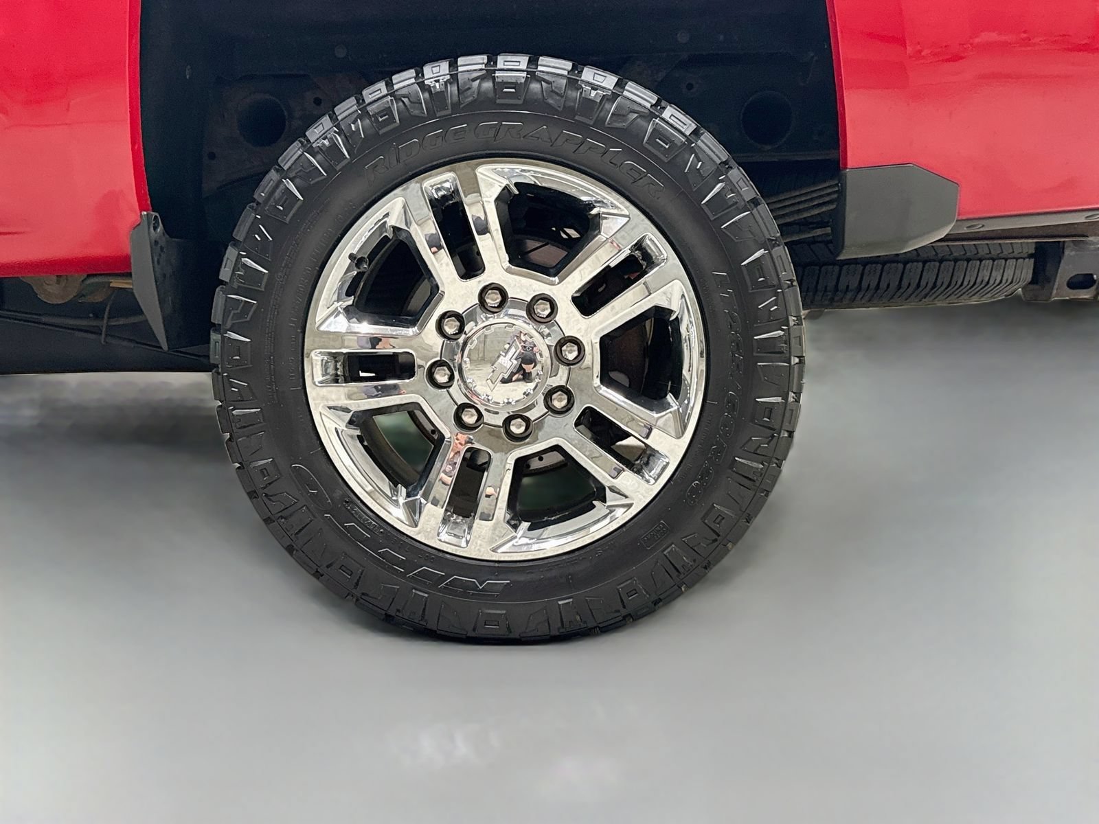 Used 2015 Chevrolet Silverado 2500 LTZ w/ LTZ Plus Package AWD/4WD image 34