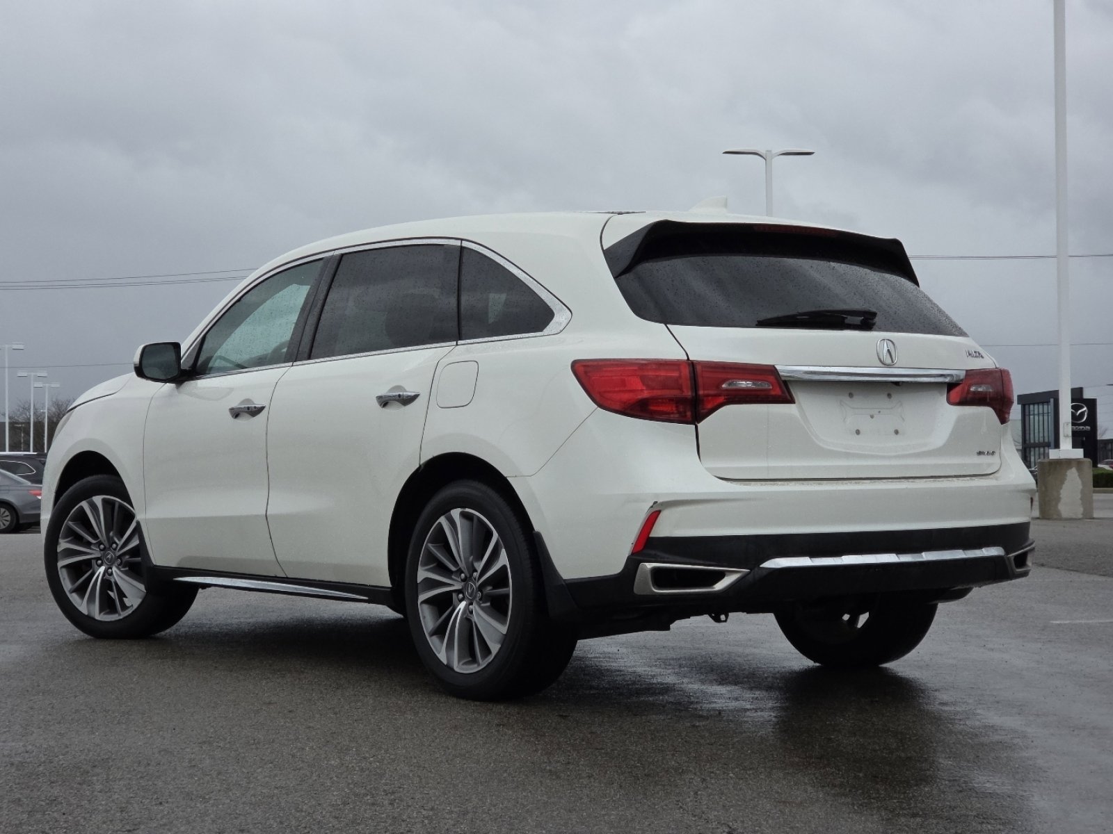 Used 2017 Acura MDX SH-AWD w/ Technology Package image 16