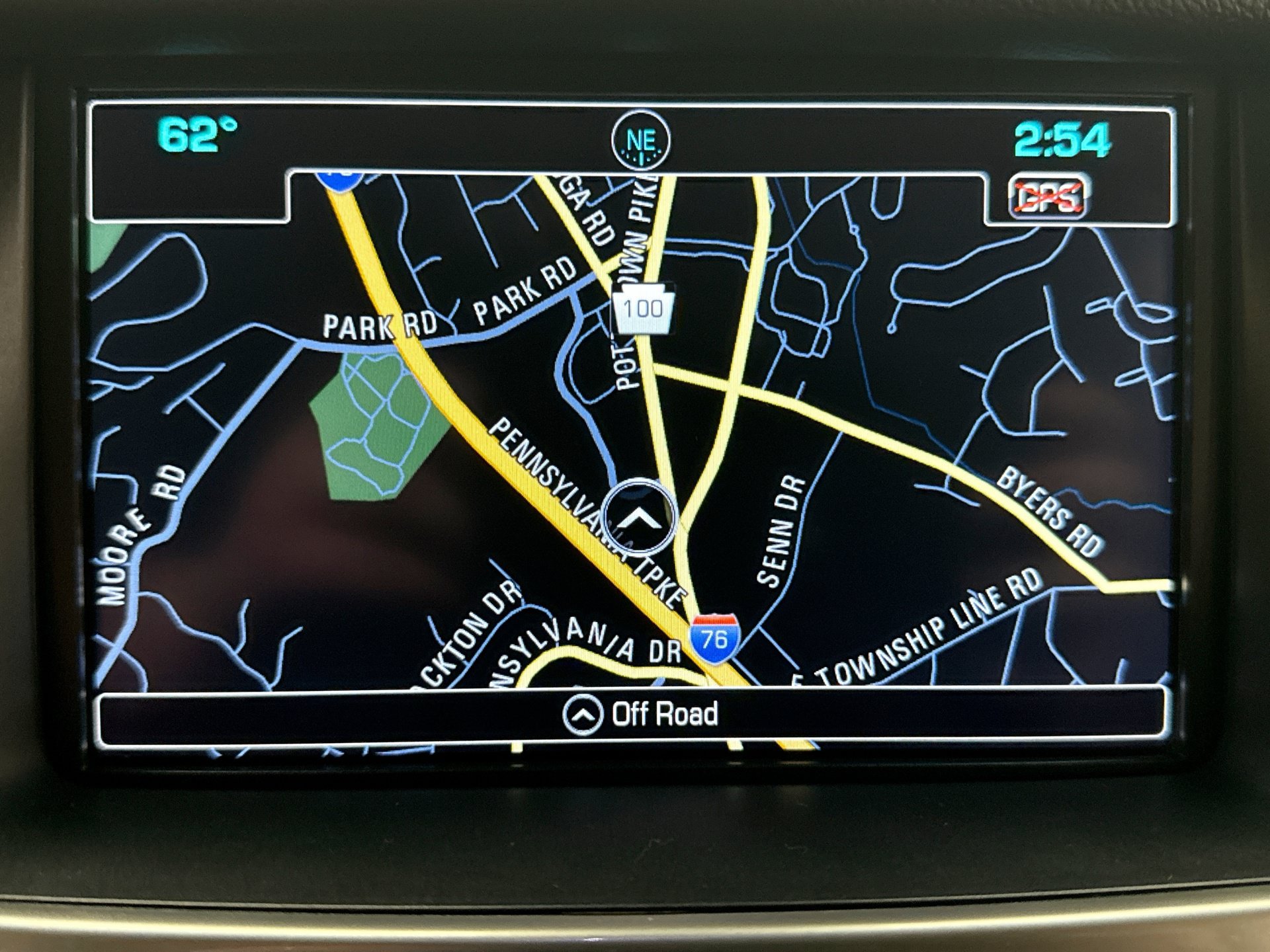 Used 2018 Chevrolet Tahoe LT AWD/4WD image 15
