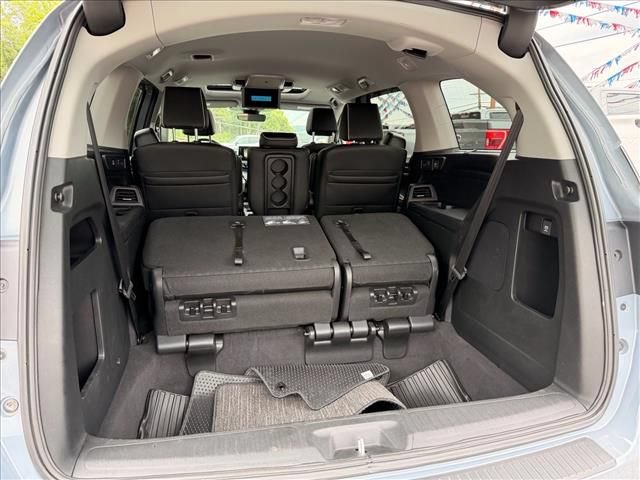 Used 2024 Honda Odyssey Elite image 31