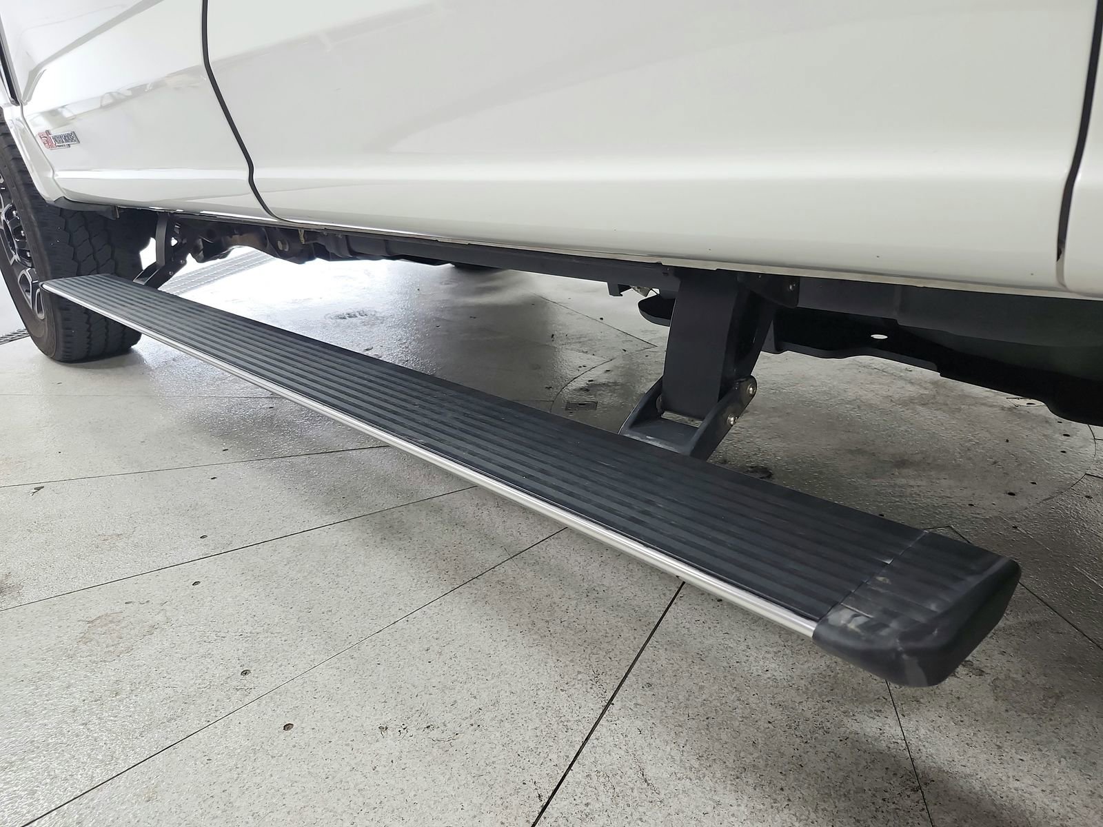 Used 2025 Ford F250 Platinum image 48