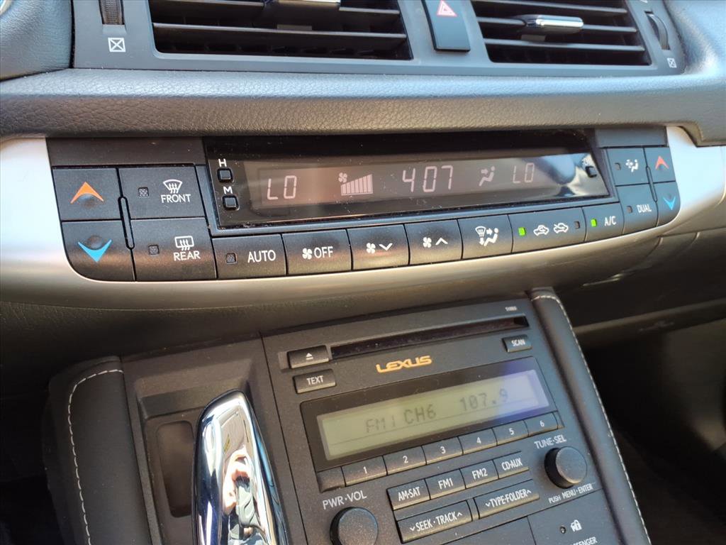 Used 2012 Lexus CT 200h Premium image 24