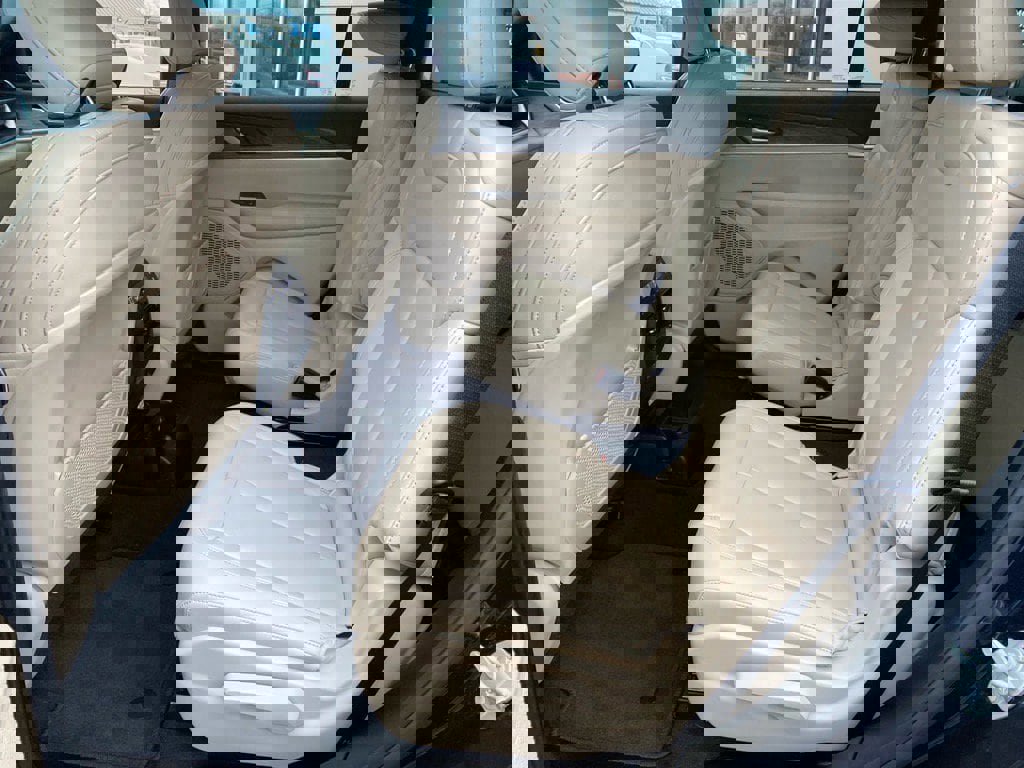 Used 2024 Jeep Grand Cherokee L Limited image 24