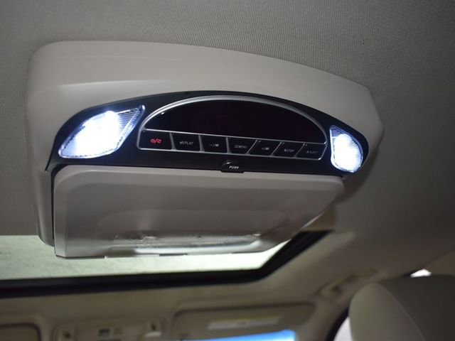 Used 2015 Cadillac Escalade ESV Luxury image 37