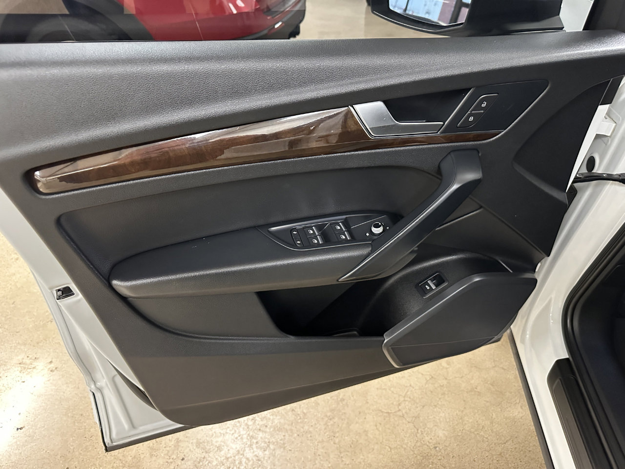 Used 2019 Audi Q5 2.0T Premium image 41