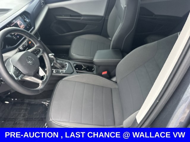 Certified 2023 Volkswagen Taos SE w/ Panoramic Sunroof Package FWD image 20