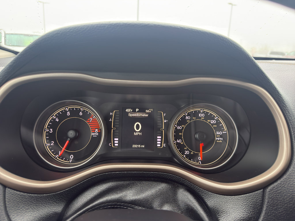 Used 2017 Jeep Cherokee Latitude w/ Comfort/Convenience Group image 17