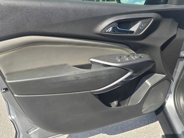 Used 2024 Chevrolet Trax ACTIV w/ Sunroof Package image 23