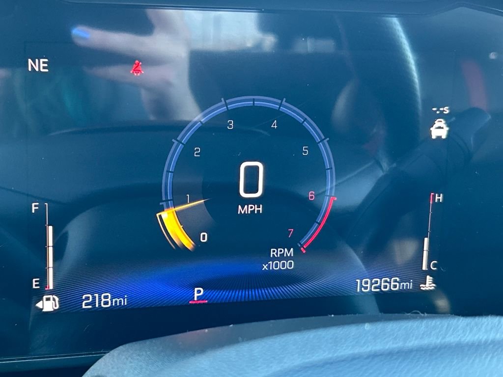 Used 2024 Chevrolet Trax RS w/ Driver Confidence Package image 11