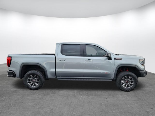 Used 2025 GMC Sierra 1500 AT4X image 4