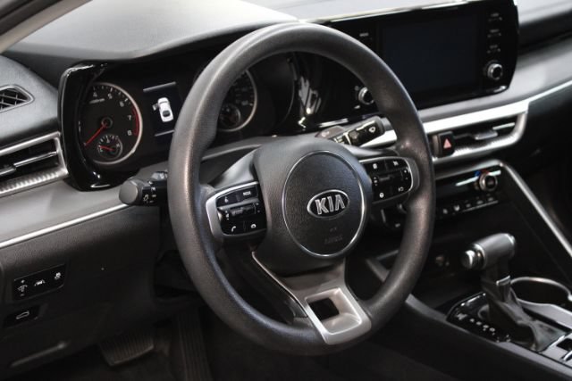 Used 2021 Kia K5 LXS FWD image 13