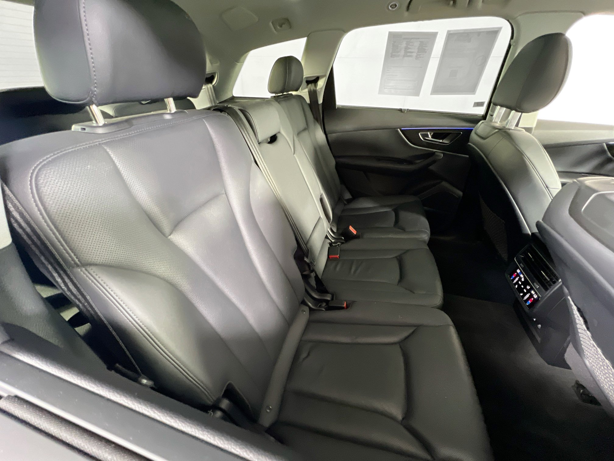 Used 2022 Audi Q7 Premium Plus w/ Premium Plus Package image 28