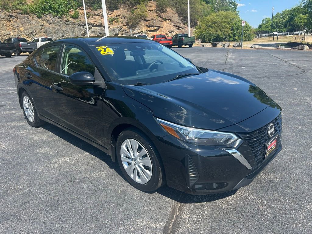 Used 2024 Nissan Sentra S w/ Lighting Package FWD image 1
