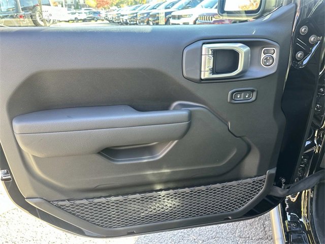 New 2026 Jeep Wrangler Unlimited Rubicon w/ Steel Bumper Group image 8