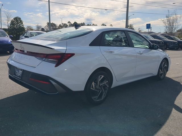 New 2025 Hyundai Elantra Sport FWD image 5