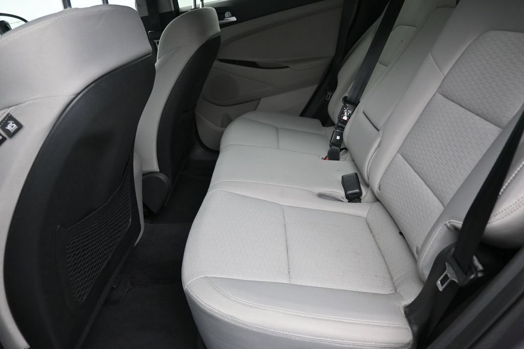 Used 2021 Hyundai Tucson Value FWD image 14