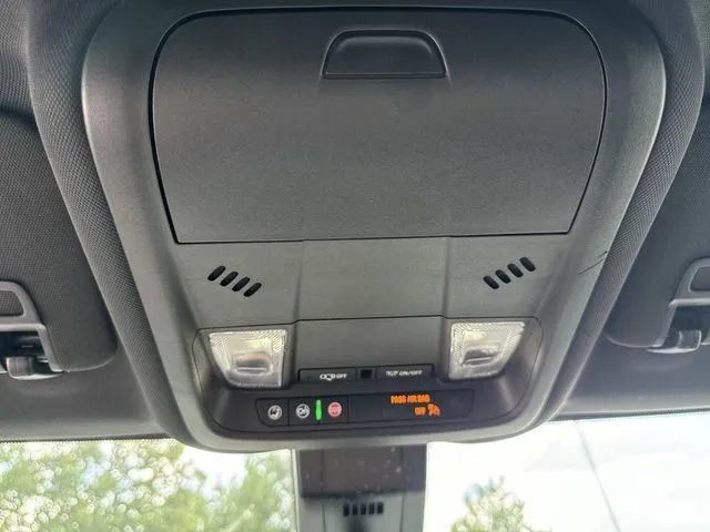 Used 2022 Chevrolet Equinox RS w/ Infotainment Package AWD/4WD image 44