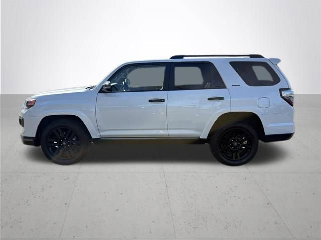 Used 2020 Toyota 4Runner Nightshade AWD/4WD image 9