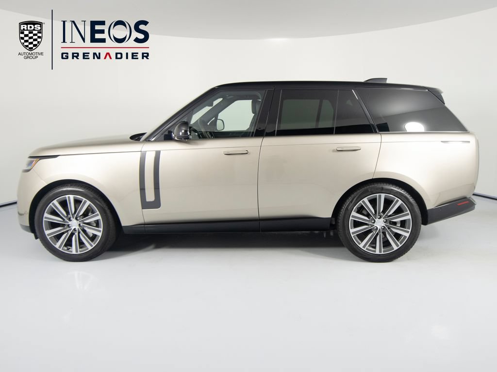 Used 2023 Land Rover Range Rover SE AWD/4WD image 8