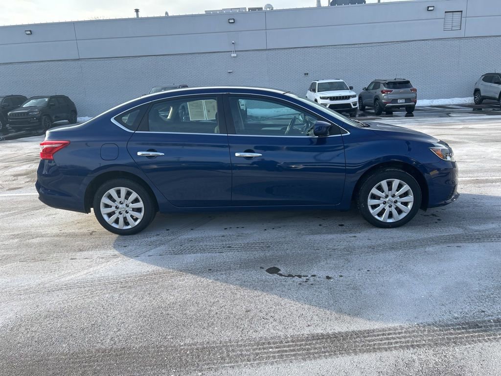 Used 2019 Nissan Sentra S image 4