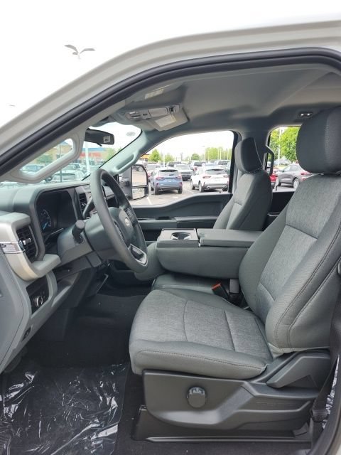 New 2026 Ford F250 XL w/ STX Appearance Package AWD/4WD image 35