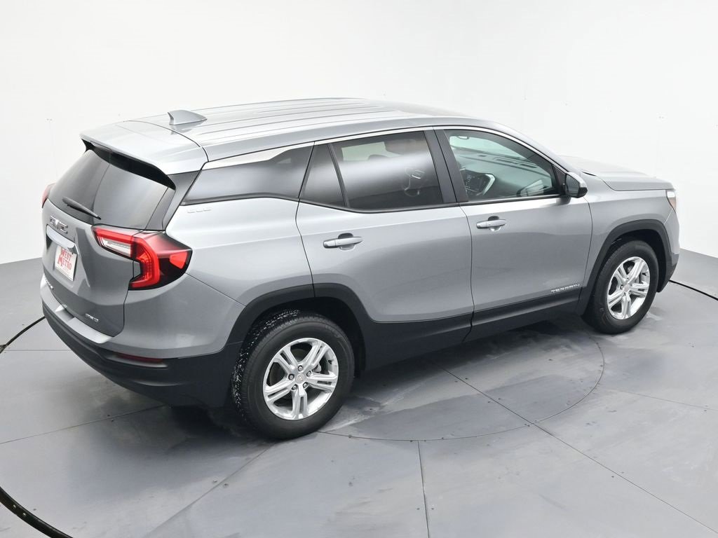 Certified 2024 GMC Terrain SLE image 5