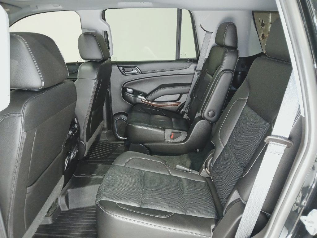Used 2018 GMC Yukon SLT w/ Premium Edition AWD/4WD image 11