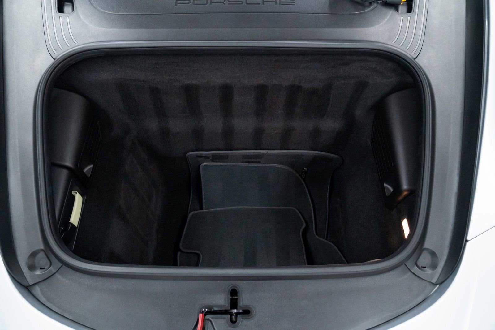 Used 2017 Porsche 911 Turbo S image 8