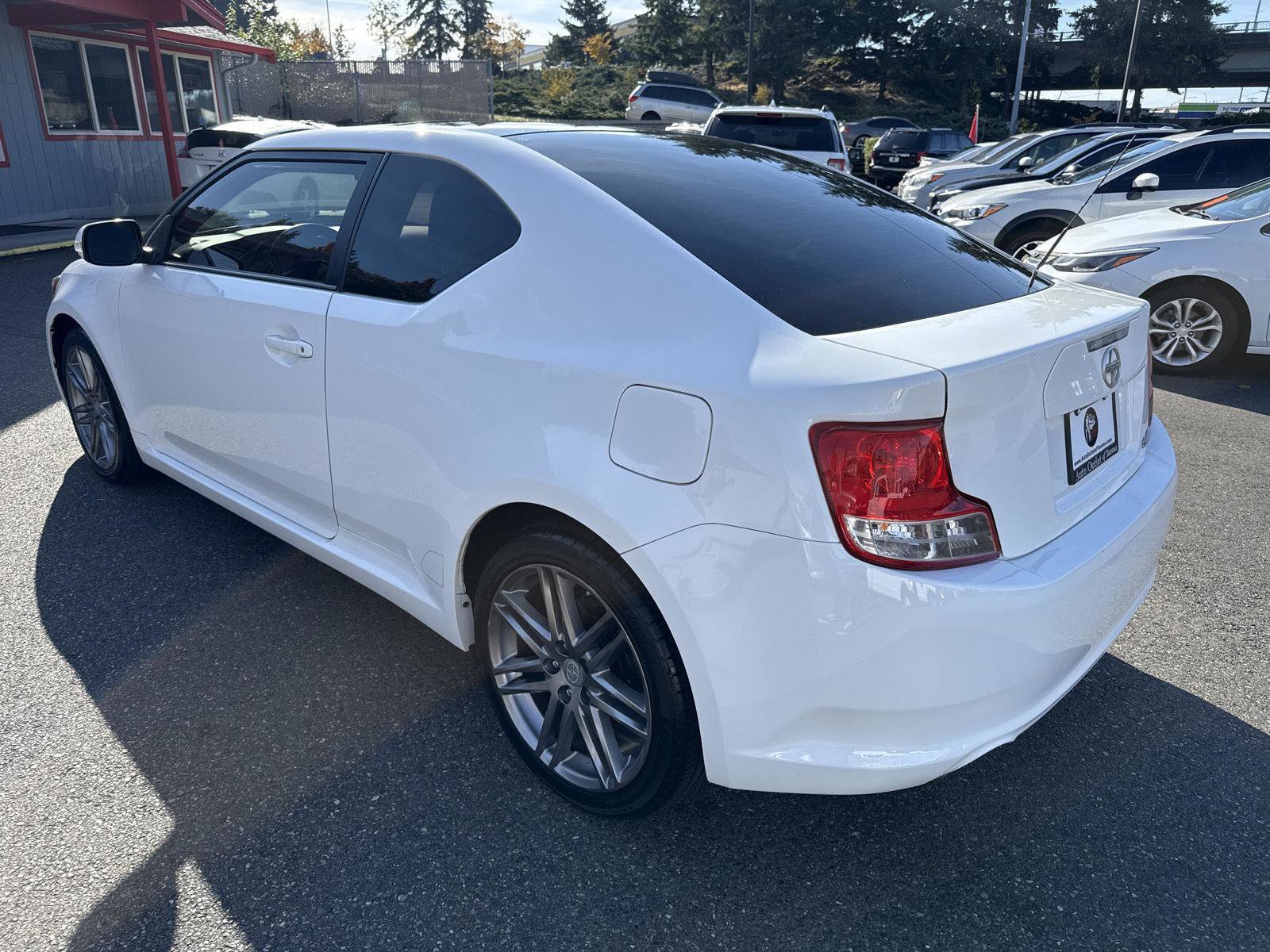 Used 2013 Scion tC image 10